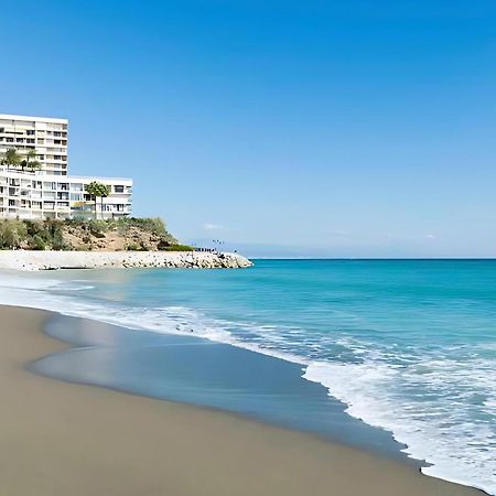 טורמולינוס Beautiful Sea Views Apartment Pool & Beach מראה חיצוני תמונה