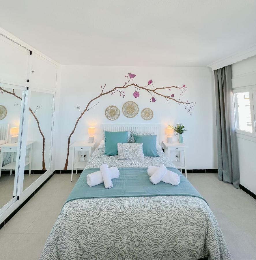 טורמולינוס Beautiful Sea Views Apartment Pool & Beach מראה חיצוני תמונה