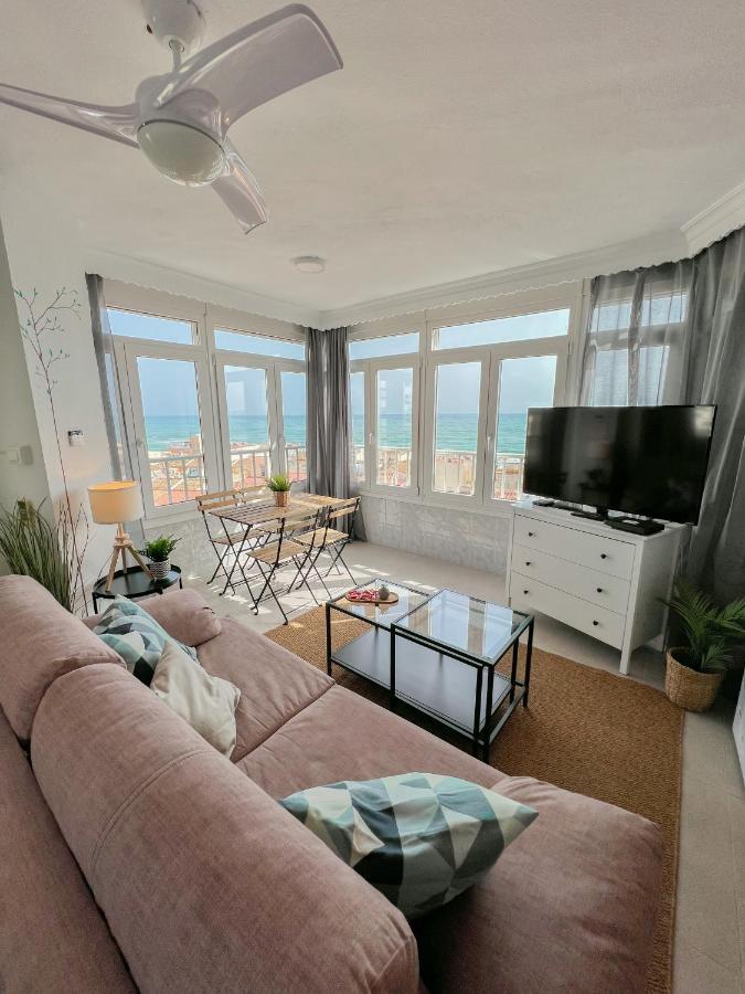 טורמולינוס Beautiful Sea Views Apartment Pool & Beach מראה חיצוני תמונה